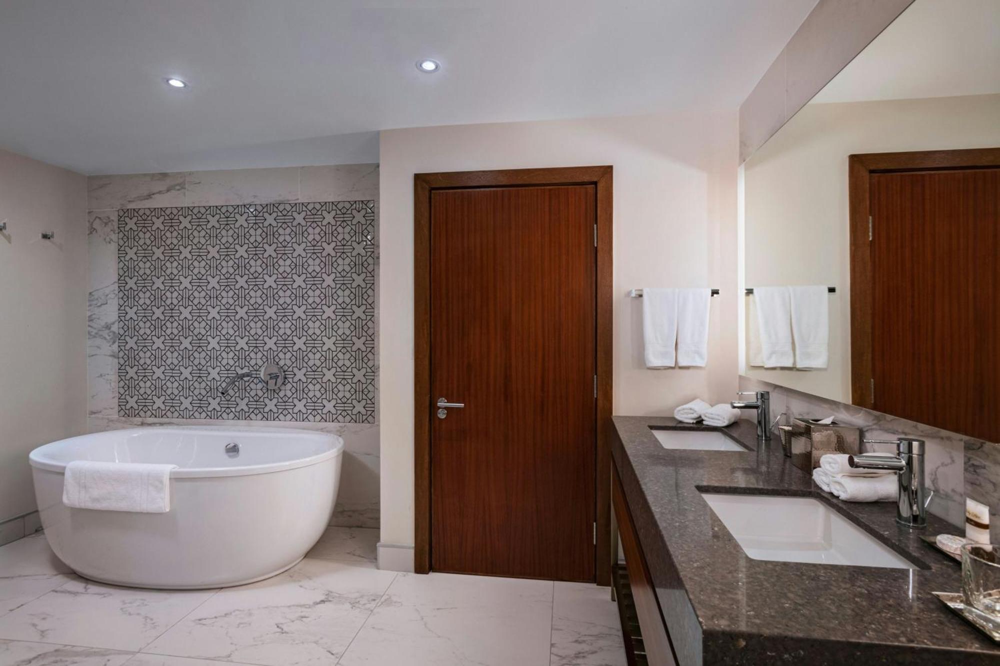 Hotel The Brix Autograph Collection Belmont Esterno foto